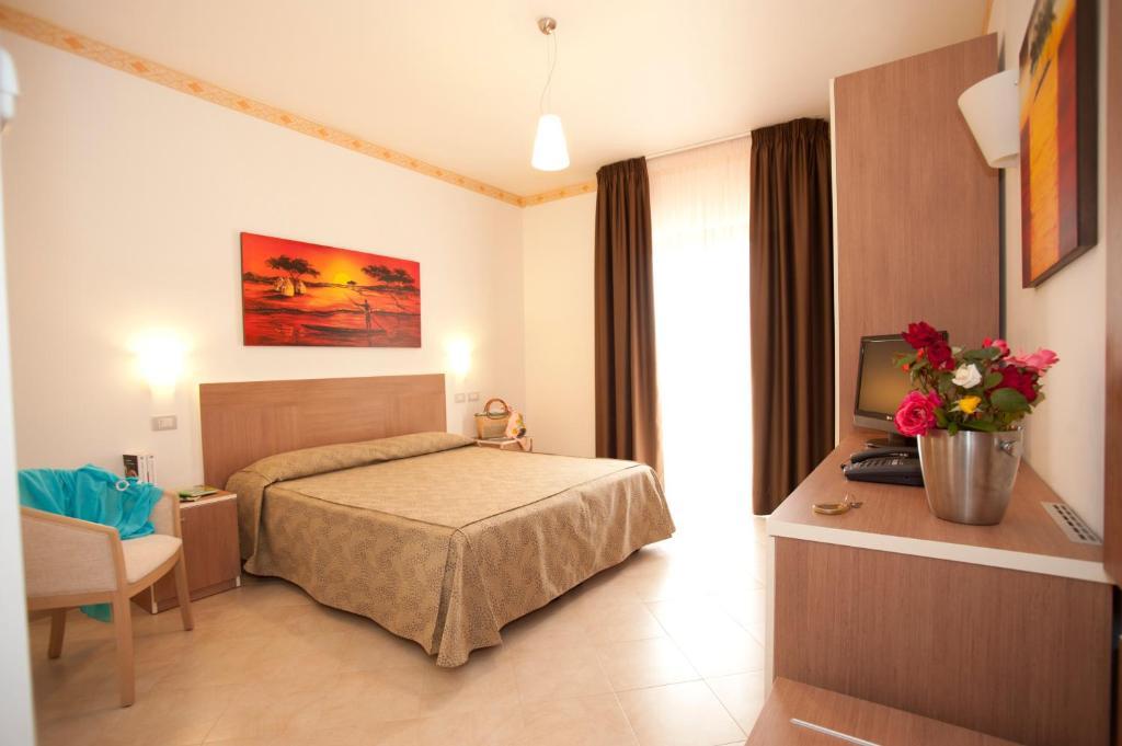 Oasiclub Hotel Vieste Kültér fotó