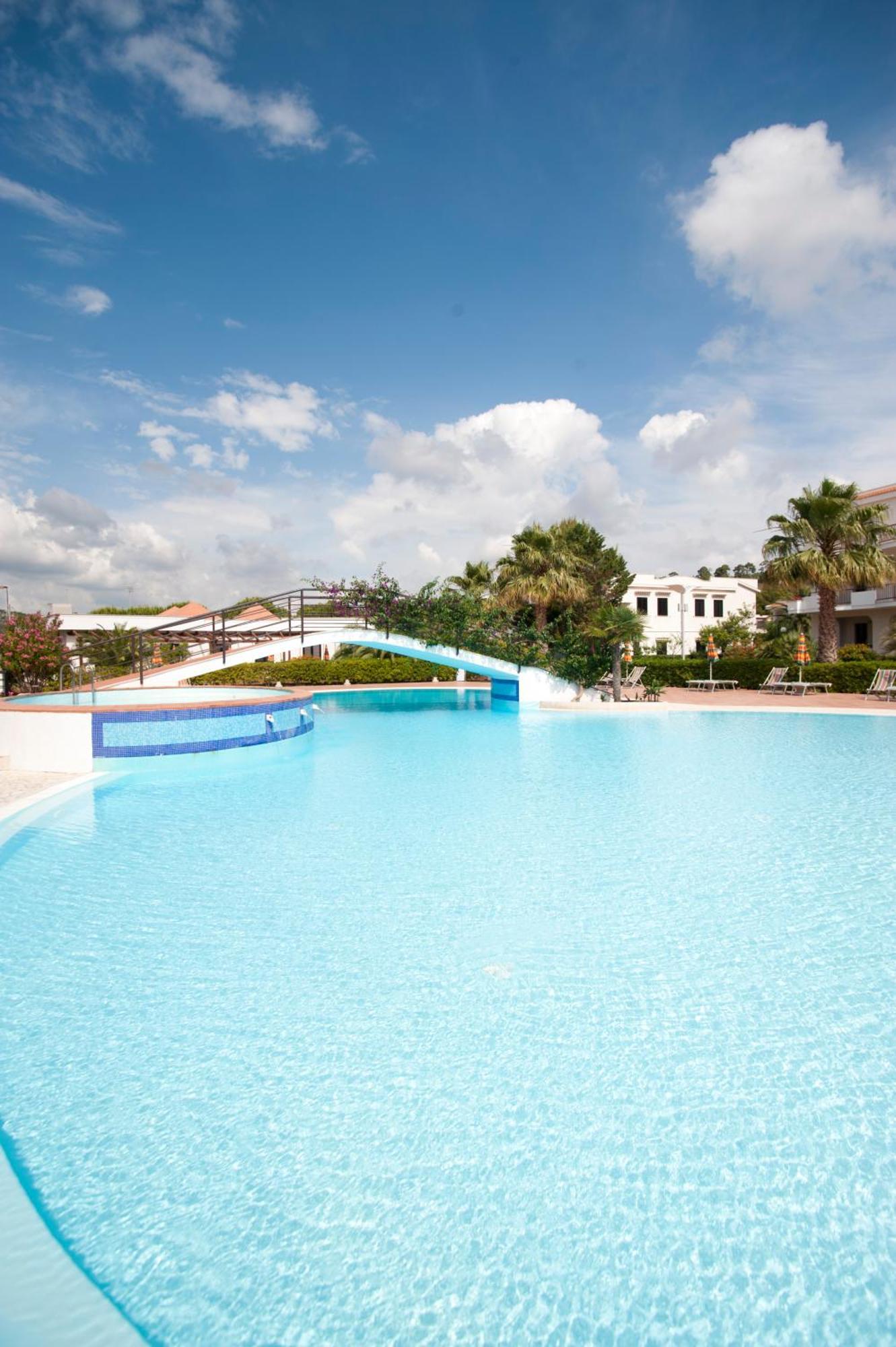 Oasiclub Hotel Vieste Kültér fotó