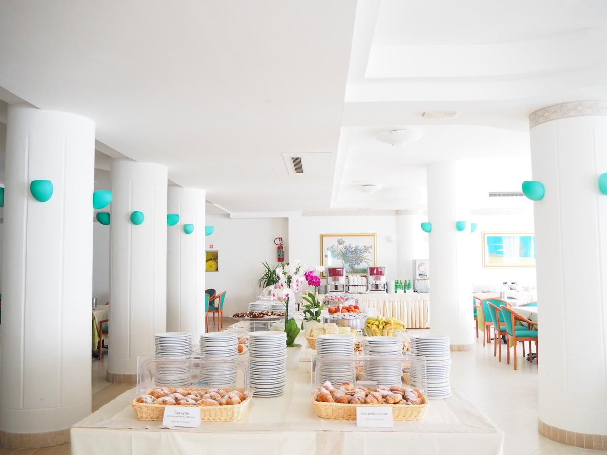 Oasiclub Hotel Vieste Kültér fotó