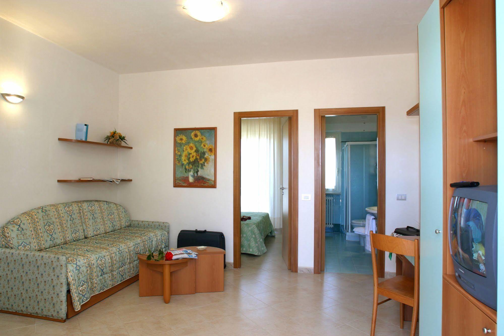 Oasiclub Hotel Vieste Kültér fotó