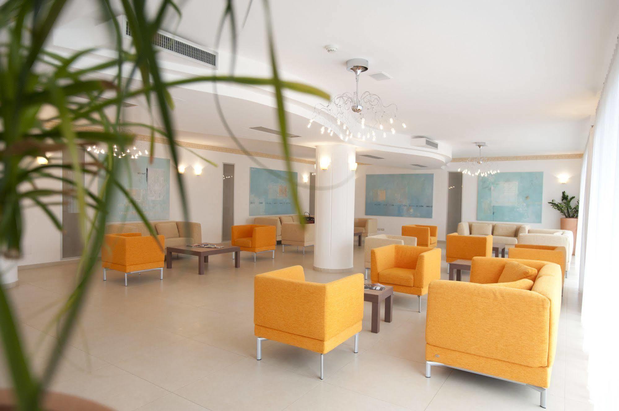 Oasiclub Hotel Vieste Kültér fotó