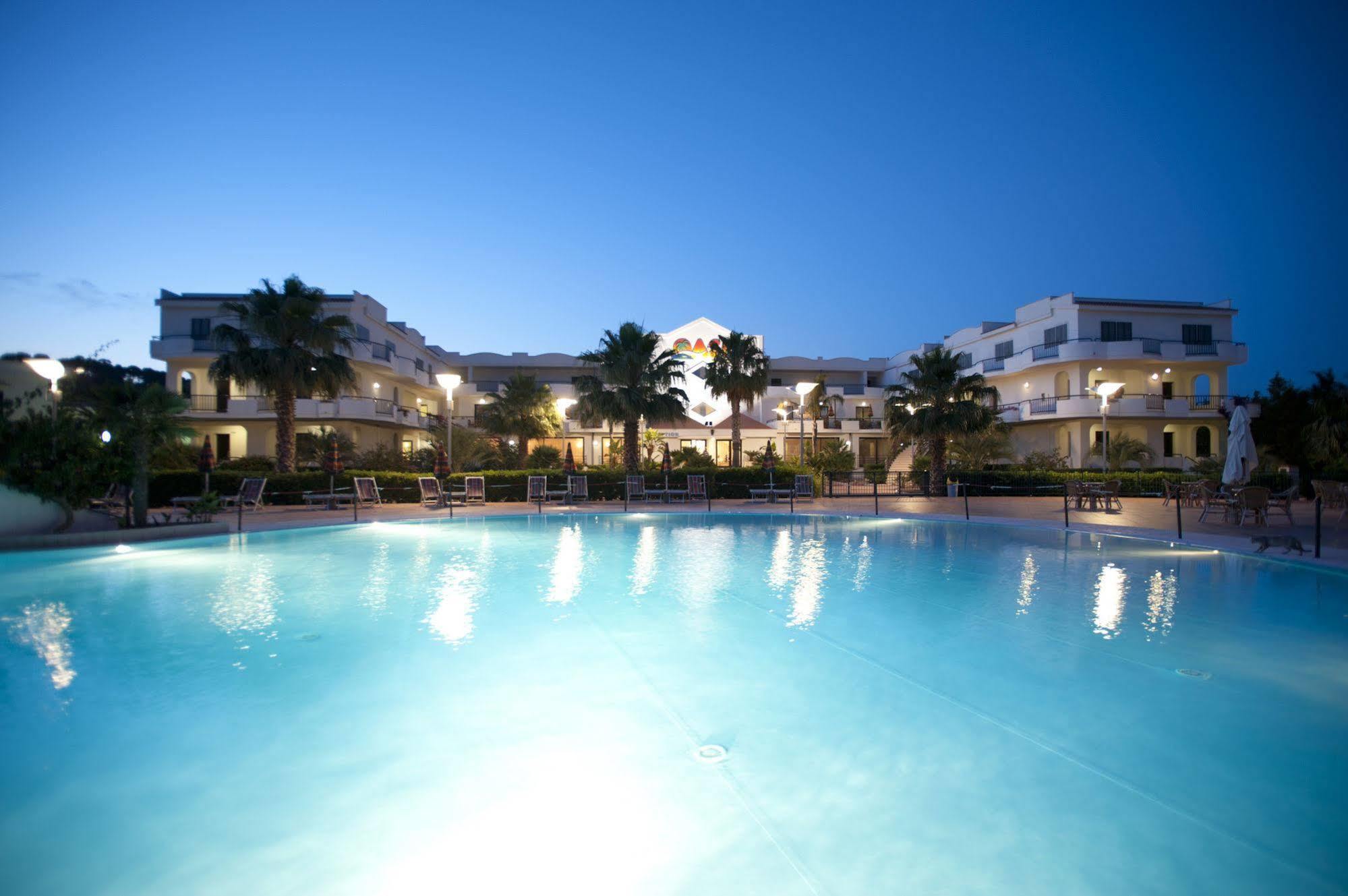 Oasiclub Hotel Vieste Kültér fotó